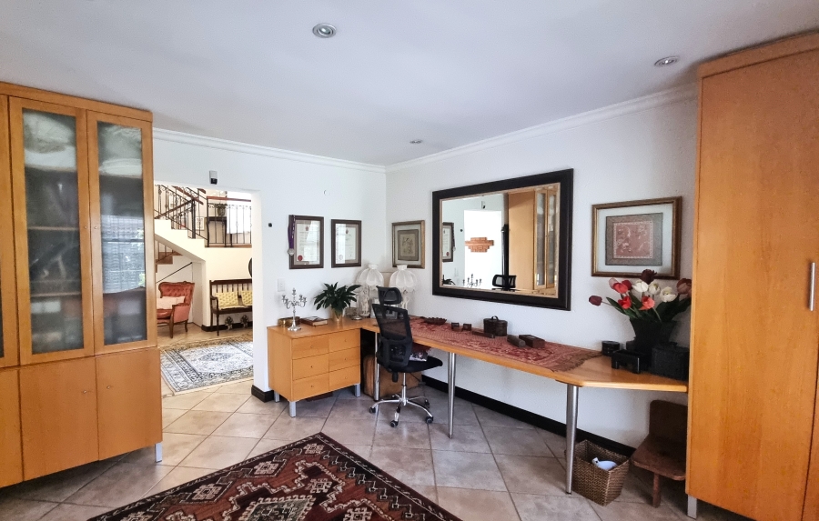 3 Bedroom Property for Sale in Melodie North West